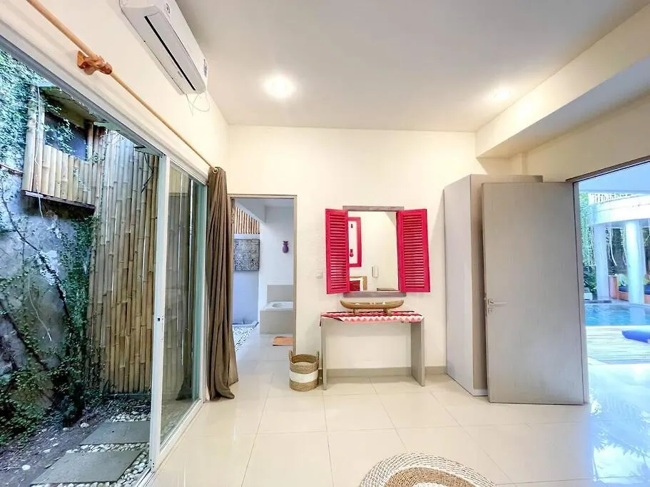 Villa Tepi Pantai Seminyak 0*,